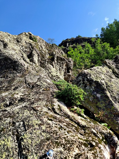 Voie `Zenfan la Kour` à Ailefroide, longueur L2